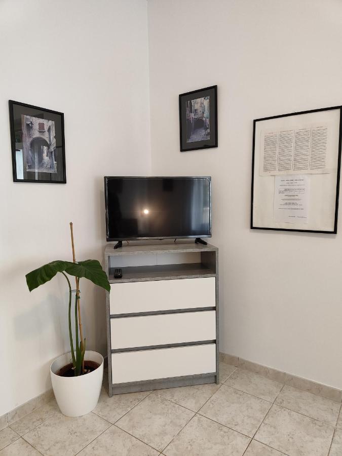 Nice Apartment Montepozzo With Private Garden Rovinj Eksteriør bilde